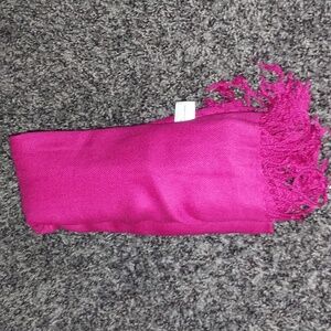 Maybe Pashmina hot pink scarf